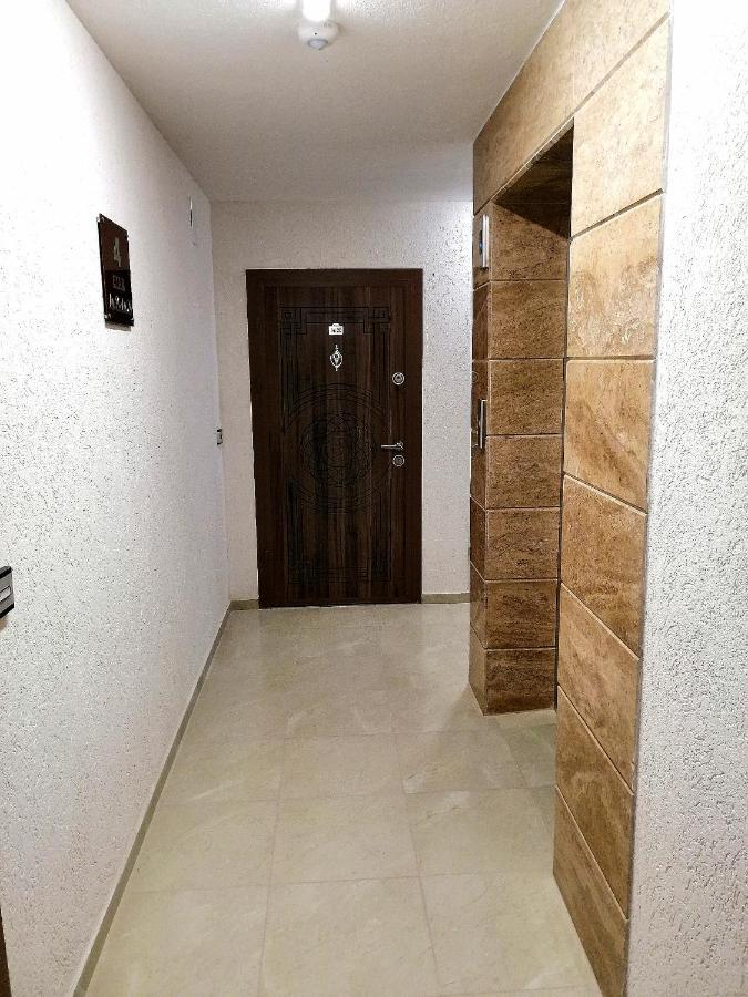Sunny Apartment Burgas Bagian luar foto