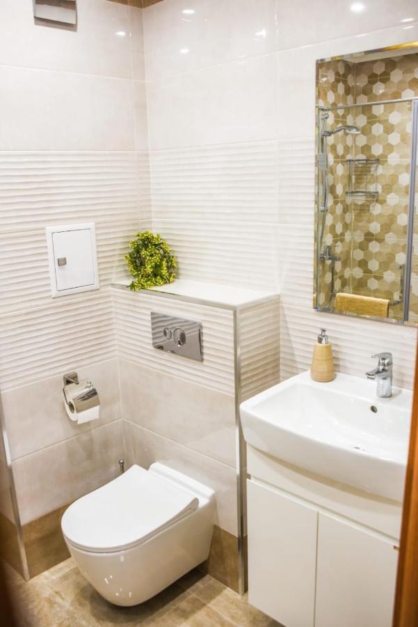 Sunny Apartment Burgas Bagian luar foto
